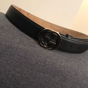 Used Gucci belt in very good condition.